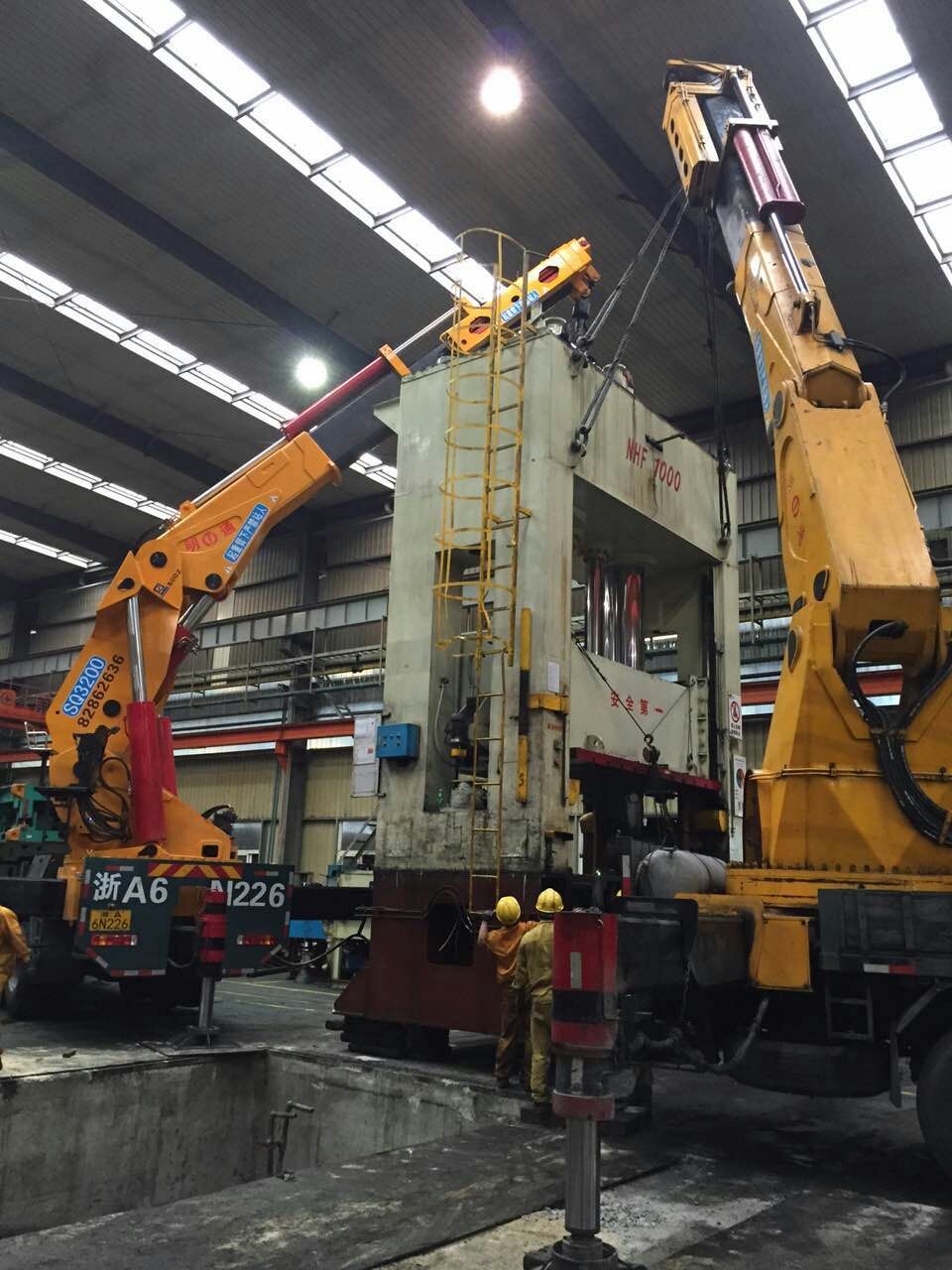 精密機(jī)械設(shè)備搬遷全攻略 安全、高效、無憂的遷移方案